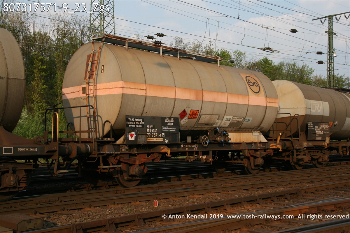 807317571-9_23_Zgs.JPG